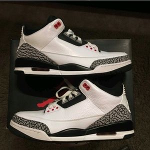 DEADSTOCK Jordan 3 Retro (Infrared 23s)